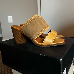 Frye Ashley Mule Tan/Yellow